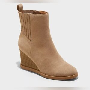 NWT Women's Cypress Winter Boots - UniversalThrea Taupe Multiple Sizes